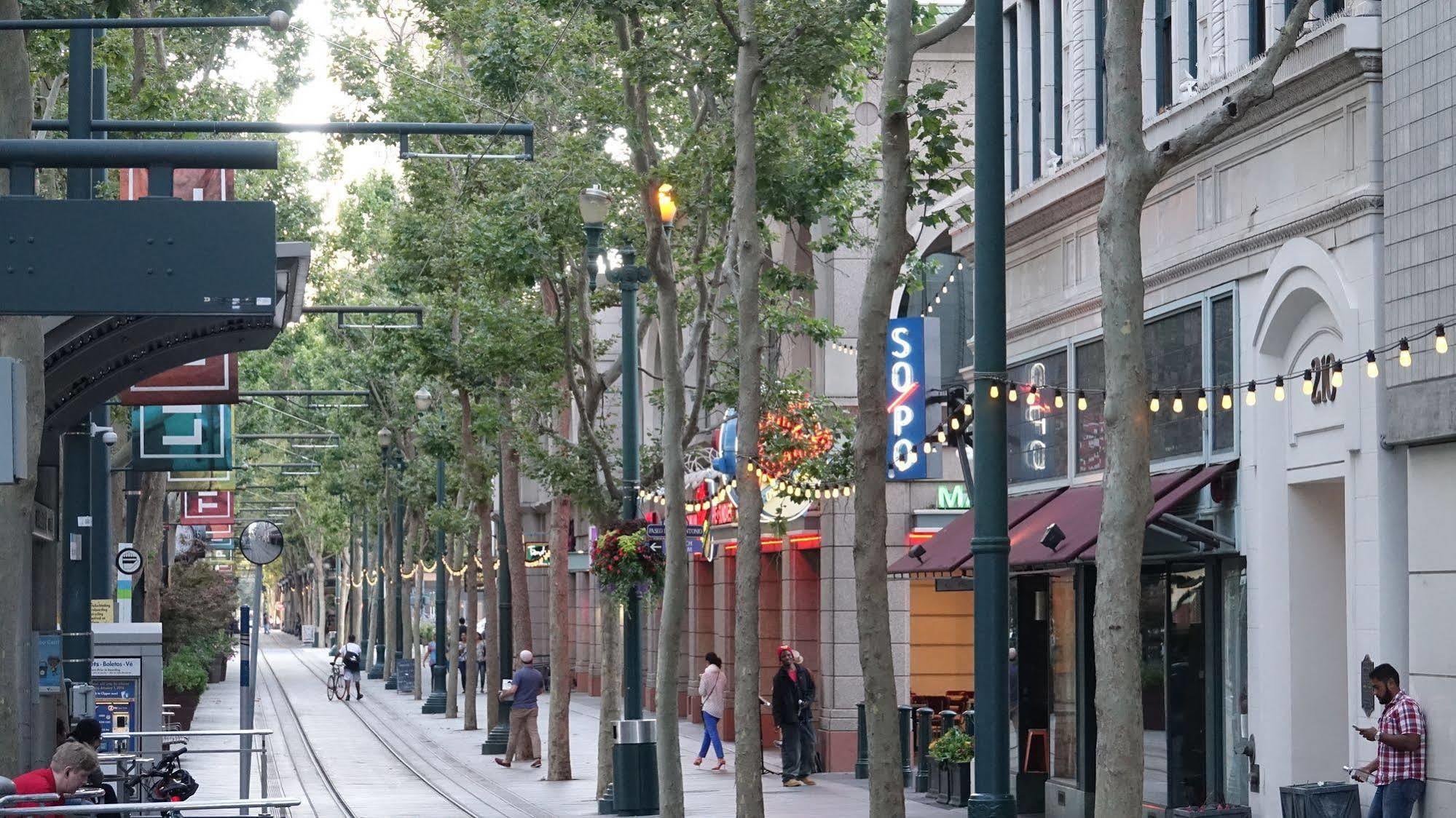 Four Points By Sheraton San Jose Downtown Exterior photo